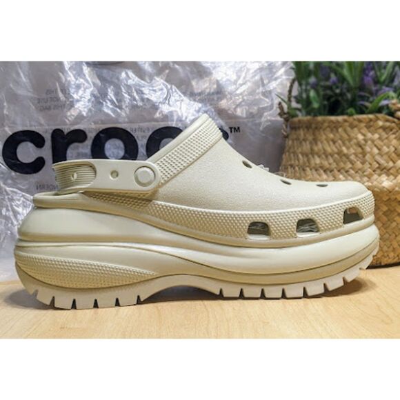 CROCS Mega Crush Platform Clogs Women's Size 10 NWT in Bone color - Picture 9 of 13